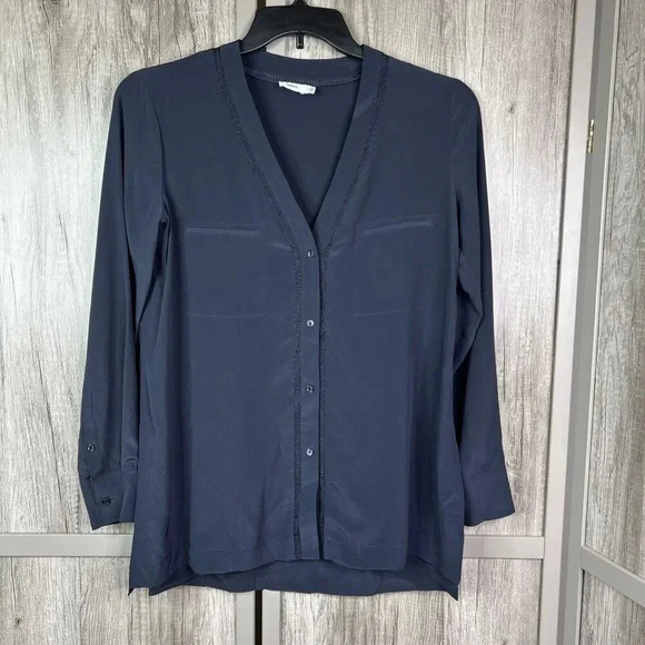 Vince Silk Shirt Button Up V Neckline Long sleeves Navy Color Sz 4 - Picture 1 of 8